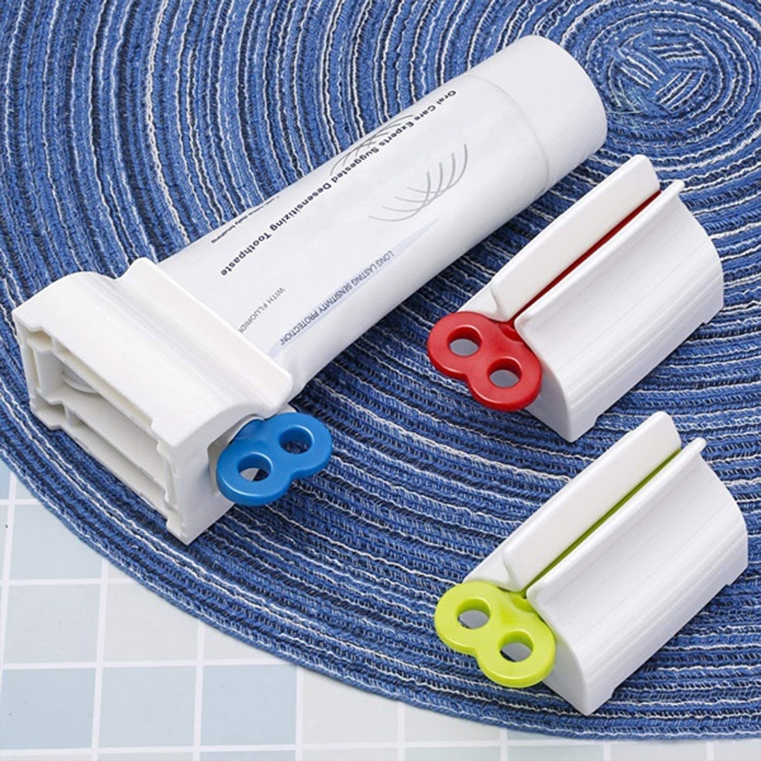 Toothpaste squeezer gadgets