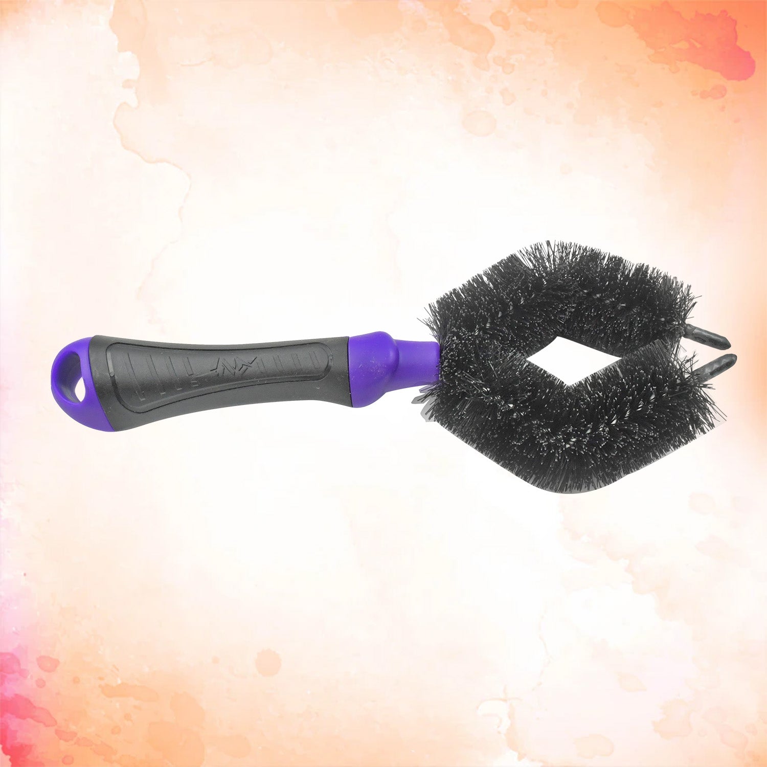 Bike cleaning brush for maintaining spokes and frames