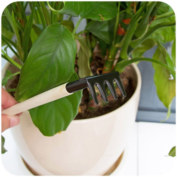 Garden tools set for kids: trowel, shovel, rake